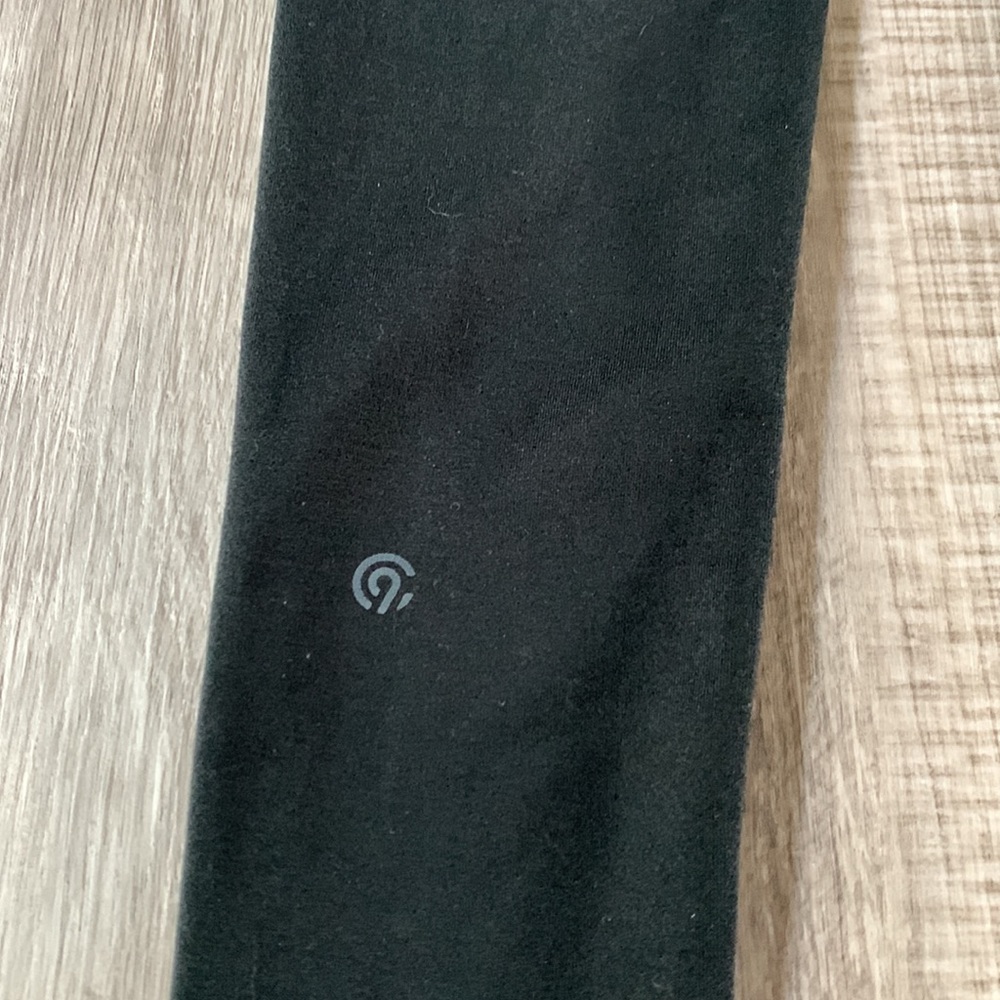 Woman’s Champion leggings - Picture 4 of 4